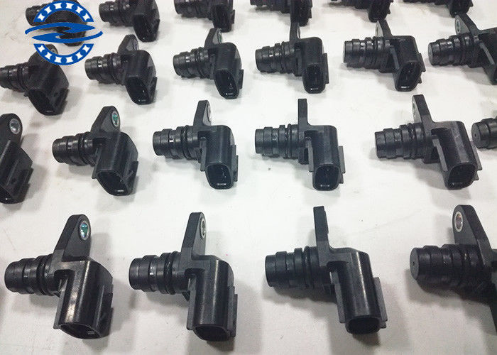 VH894101570 SK200-8 ENGINE J05E Kobelco Solenoid Valve / Camshaft Speed Sensor Carton Packing
