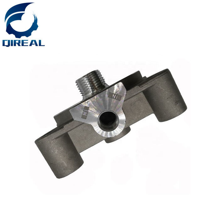 PC200-8 Excavator Fuel Filter Head 6754-71-6320 6754-71-6340